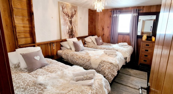 Chalet Madeleine, Val D'Isere ski chalet, image 6